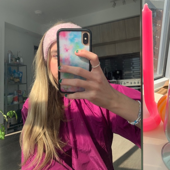 Meet your Posher, Emily - Picture 1 of 1